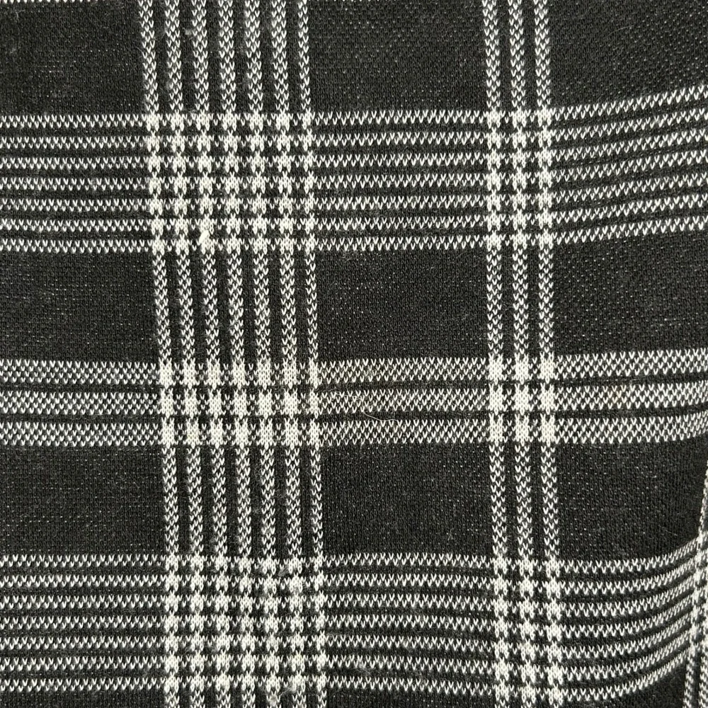 Popular 21 Jumper Dress Black White Girls M 10/12 Plaid Knit Pockets EUC